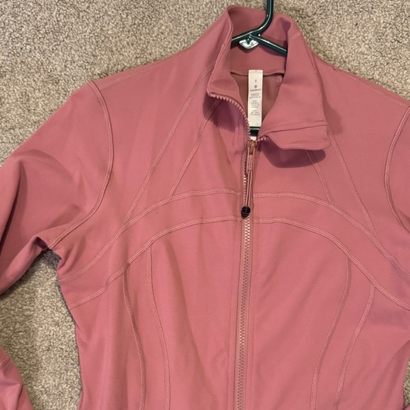 Lululemon Define Jacket - Picture 2 of 3